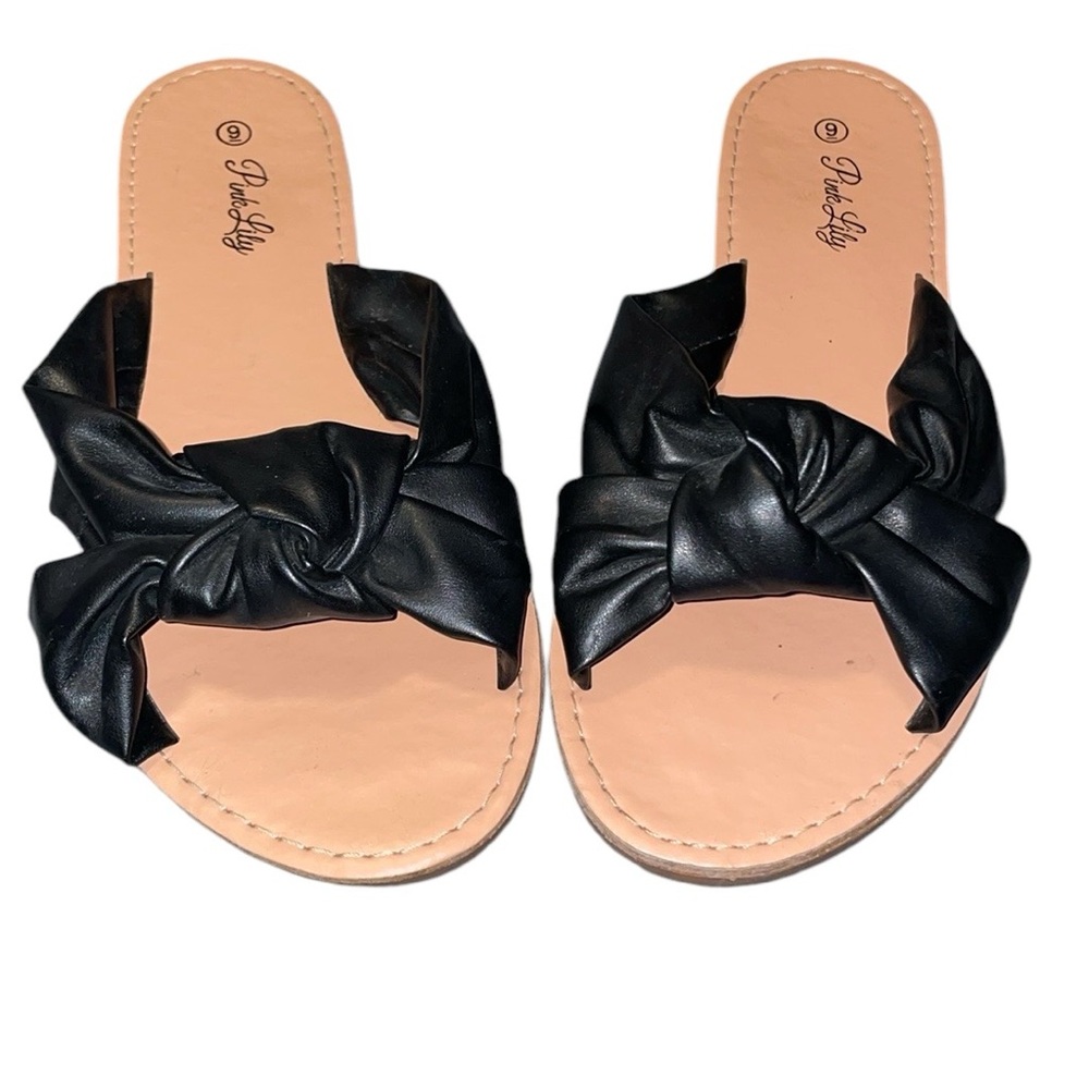 Pink Lily sandals
